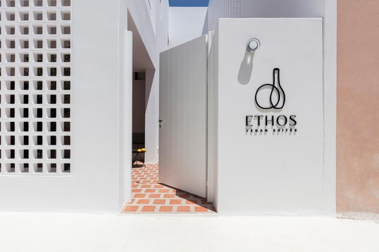 Ethos Vegan Suites Fira  Exterior foto